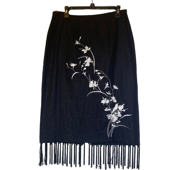 JOHN ROBERTS women's Linen blend Black floral Embroidered tassel skirt size 14P - Picture 1 of 10
